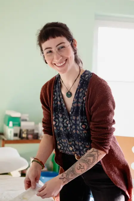 Vorbereitung für eine ganzheitliche Behandlung in der Praxis von Alischa-Maria Scheid